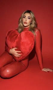 Mia_sofiia21 Happy valentine’s day IA lol😅❤️ Hình 2