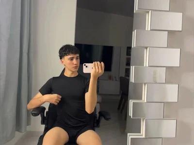 cml0_ 🥵sexy 💋🔥 Foto