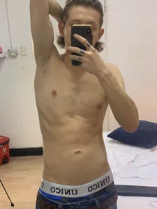 Its me! de antonyblooms  4 Imagens