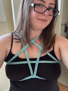 Naomi_Blaire: Shibari ( 3 фото)