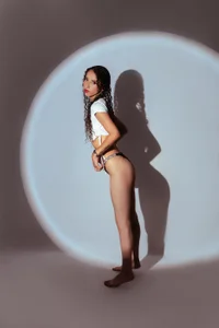 EimySanchez The shadow favors টি ছবি