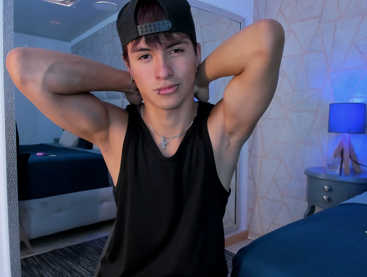 Liam_Grayson_ 热门图片 5832