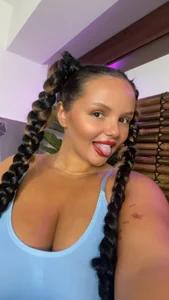 CelesteBailey 💋 Pic