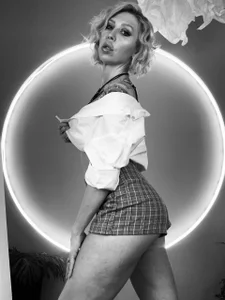 Public de JessicaJane_  2 photos