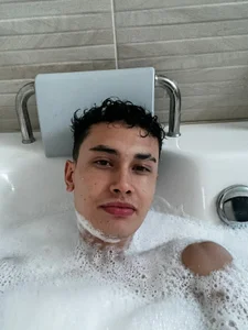 Public de Sam_Donovan  4 Imagens