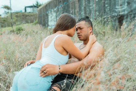 AnnieAndStefan Outside  7. fénykép