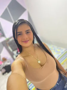 CRYSTALROZ's welcome Sex Photo 3