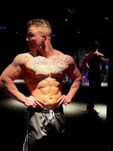 Public de SterlingNoir  3 Imagens