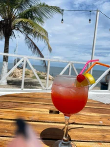 maela1: Playita ( 2 фото)