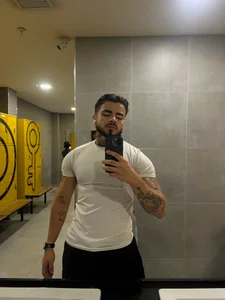 Benjii_Carter1 BACK DAY Foto