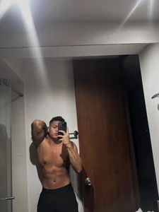 EvanGreey_ Evan greey Bilde 4