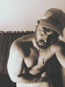 Ryan-theman kullanıcısının Selfies albümü -  4 fotoğraf