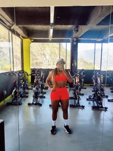 Public od IvyBliss8  5 snímek