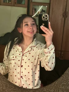 Sssonya Sleepy mood^^ Pic 3