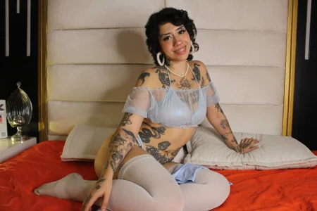 JuliMonroe19 🥵🥵🥵 Pic 8