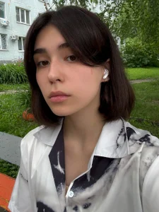 shy-gaze Public Pic 3