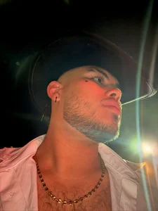 Camilo_caballero I'm your gentleman รูป  3