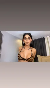 MochaliciousTransOnTop Public صورة واحدة|MochaliciousTransOnTop Public صورتان|MochaliciousTransOnTop Public  7 صور|MochaliciousTransOnTop Public  7 صورة