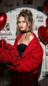 Lucky_Lana Valentine's Day Pic