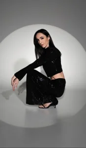 Foxy-li Public Pic 2