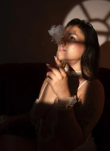 morita_mei I am not a dream, but I can make you live one. 😏 Billede