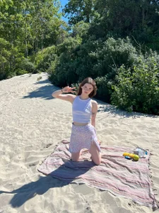 Zoe_Vee Dreamy Beach Day! 🌊 Immagine  5