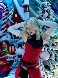 SelenaIris Public 사진 2