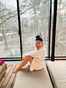 AlisenPlam Public Pic 2