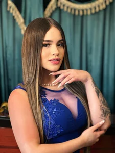 DonnaStonne Elegance and style Pic