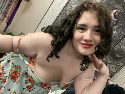 Thiccums-the-Goddess's photo