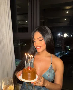 isabella1sexy Birthday dinner. 🎂 •23•09•2001• Εικόνα