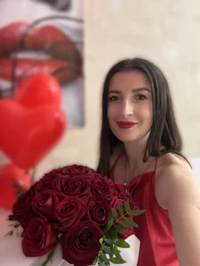 EvelinCuperLady in red 💋🌹图片 3