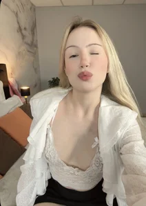 AnnAbbey 🥰 Foto 3