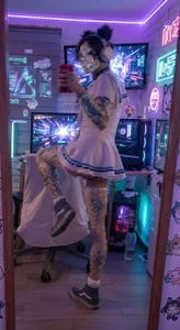 KittyKatFembのPublicの 3枚の写真