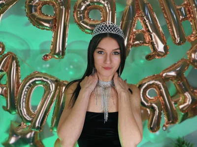 Alice__grace happy bday girl Foto 2