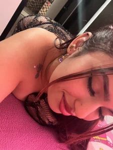 🖤 de naomirouse_  2 Imagens