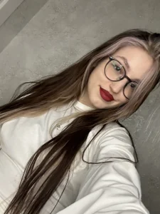 I love red lipstick in my lips de caramel_55  3 Imagens