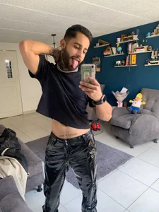 Christangel96_ Public Gambar