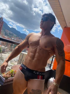 hot od Drakexion21  2 snímek