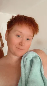 BustyRedxx More of me Immagine  4