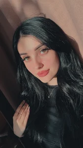 SophiaVilner Sun kissed 💋 Pic 3