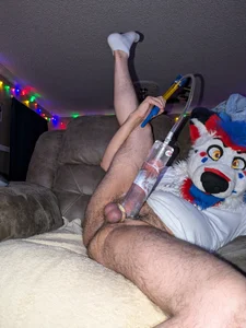 KiPumpdoggo Old Ki Couch Pumping Immagine  3