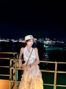 香香 de RSS-101  2 Imagens