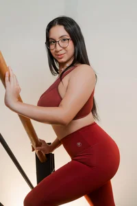 SophieSerrat Red outfit 💖 Pic 8