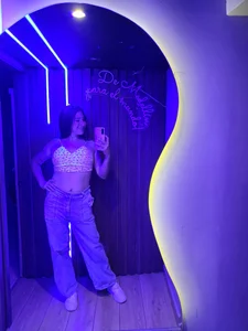 kylie_velvett Public  4. fénykép