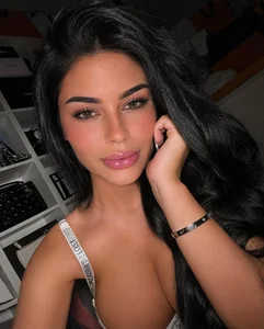 ParisianDollPublic Bild 9