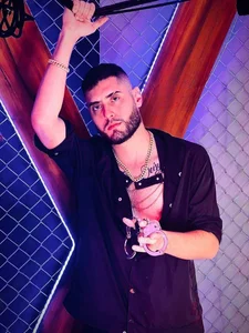 Master_kratos_and_Megan: Master_Kratos ( 8 фото)