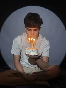 justinbiler BDAAY JUSTINN🤍 Billede 6