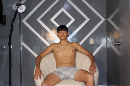 Tigger_Collins come with me Foto 5