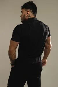 zac_levis_ Elegance also flirts. 🔥🥵 টি ছবি